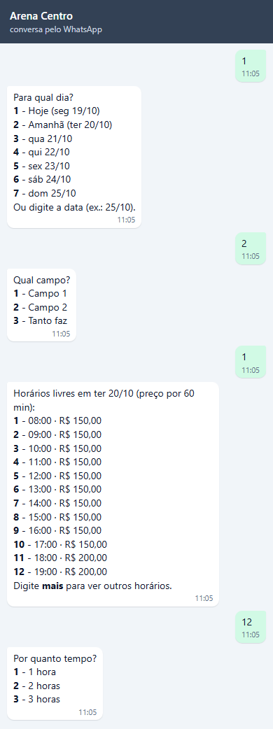 Conversa de Felipe: Para qual dia? com Hoje (seg 19/10), Amanhã (ter 20/10) e mais cinco dias, e a escolha 2; Qual campo? com Campo 1, Campo 2 e Tanto faz, e a escolha 1; Horários livres em ter 20/10 (preço por 60 min) com doze horários das 08:00 às 19:00, a R$ 150,00 até as 17:00 e R$ 200,00 a partir das 18:00, e Digite mais para ver outros horários; a escolha 12 e Por quanto tempo? com 1, 2 ou 3 horas.
